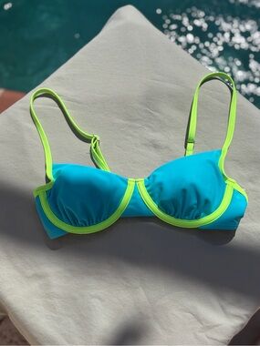 Wild Fable Blue Neon Green Underwire Bikini Top XXS Y2K Swim